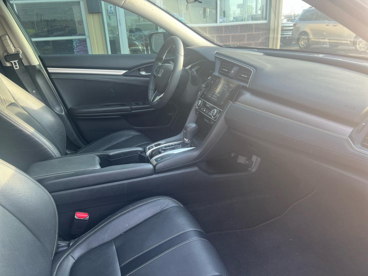 Honda Civic EX-T Sedan CVT 2017