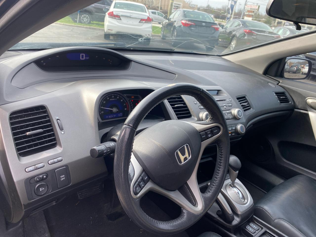 Honda Civic EX-L Coupe 5-Speed AT with Navigation 2011