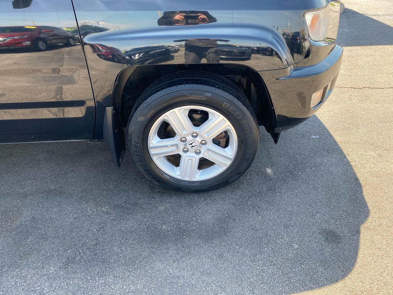 Honda Ridgeline RTL w/ Leather and Navigation 2013