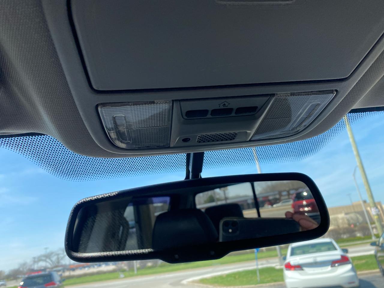 Honda Ridgeline RTL w/ Leather and Navigation 2013