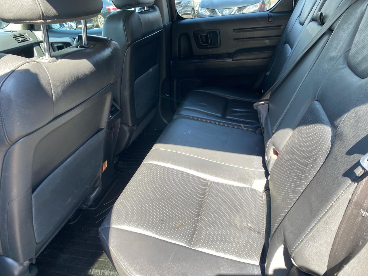 Honda Ridgeline RTL w/ Leather and Navigation 2013