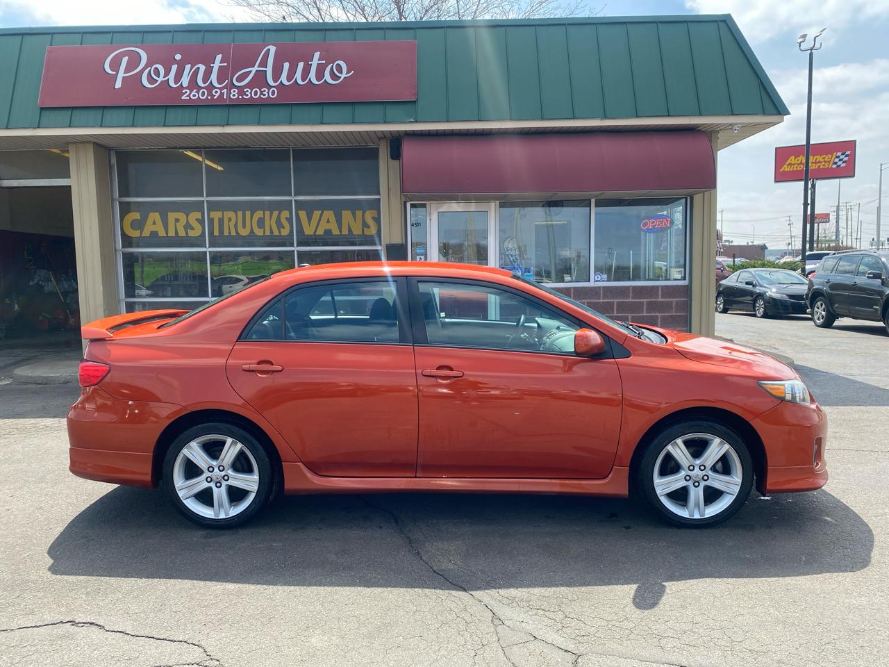 Toyota Corolla S 4-Speed AT 2013