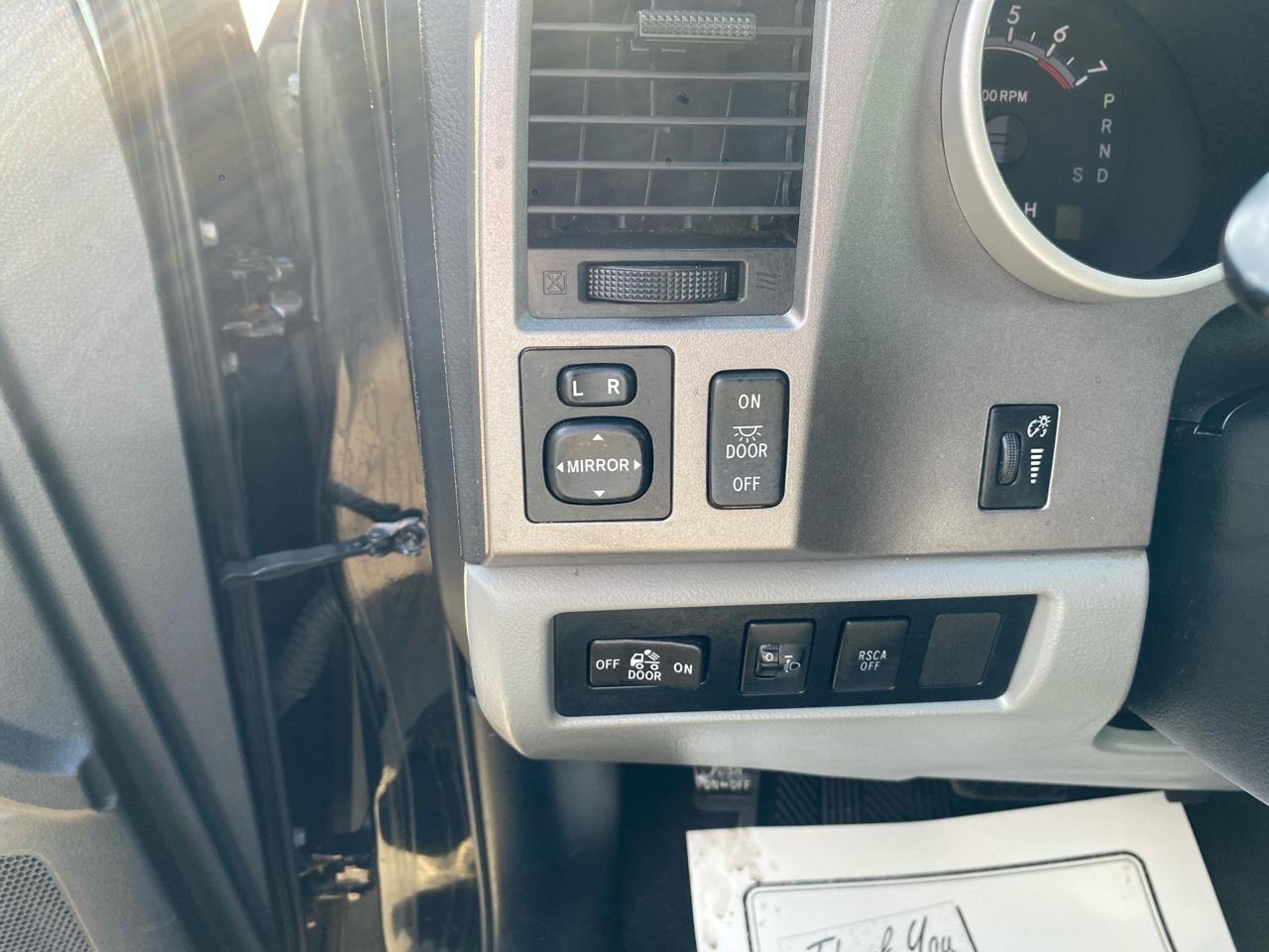 Toyota Tundra Tundra-Grade 5.7L Double Cab 4WD 2012