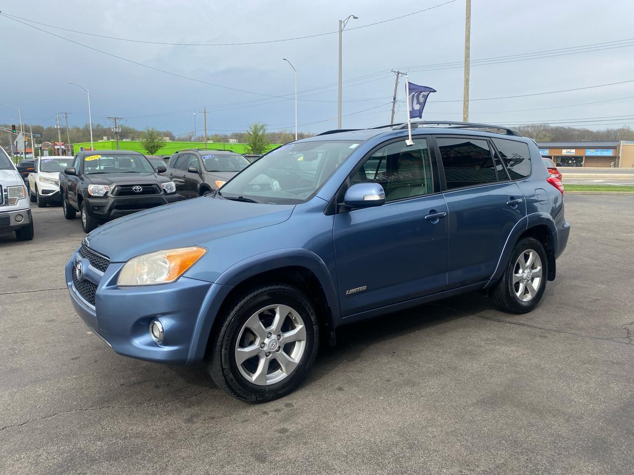 Toyota RAV4 Limited I4 4WD 2011