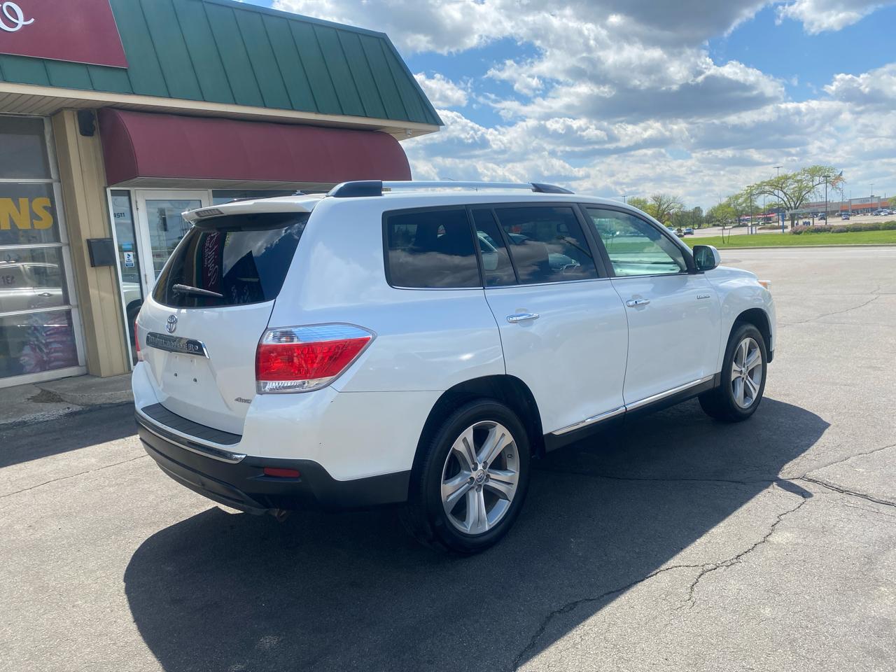 Toyota Highlander Limited 4WD 2013