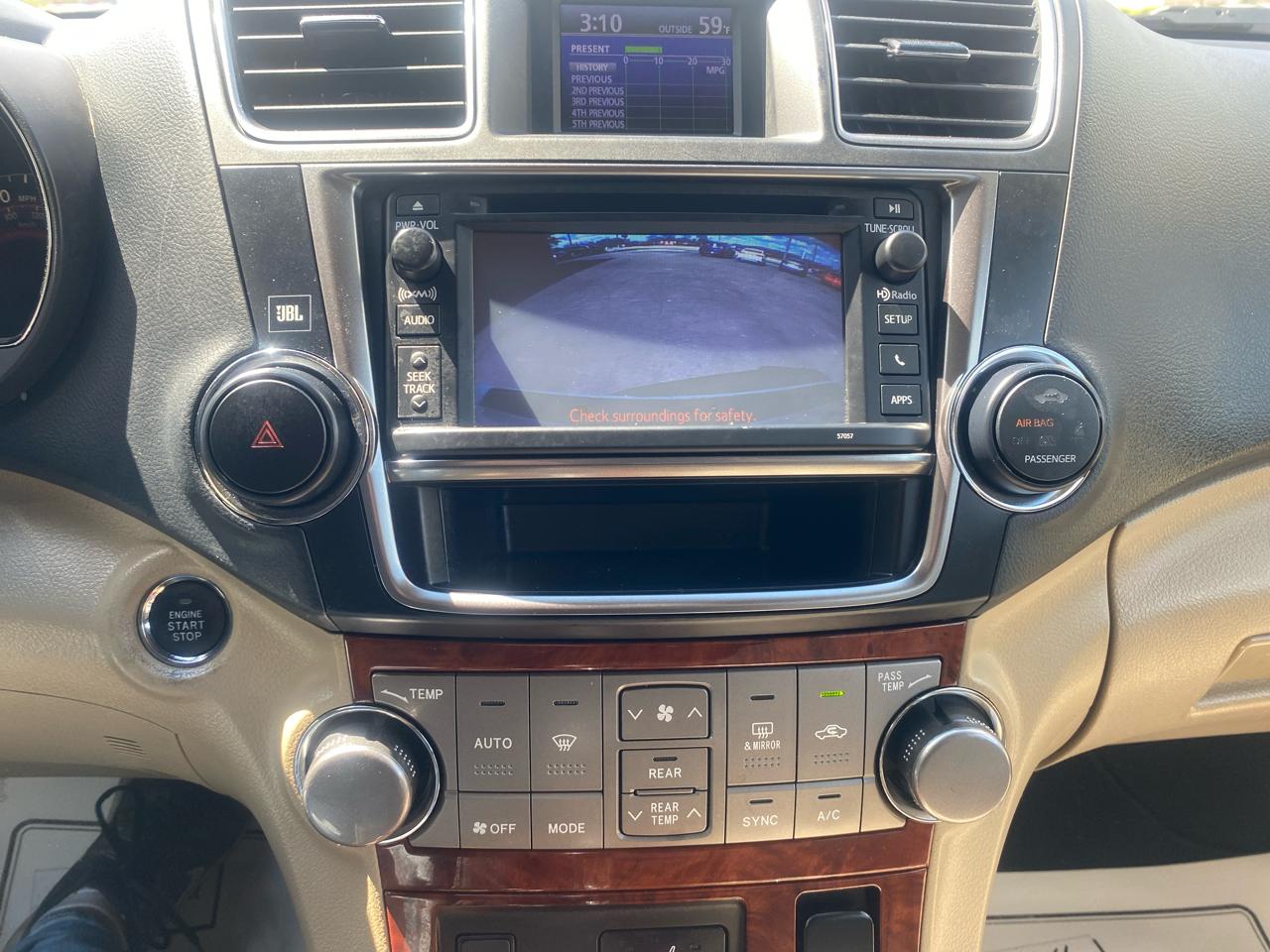 Toyota Highlander Limited 4WD 2013
