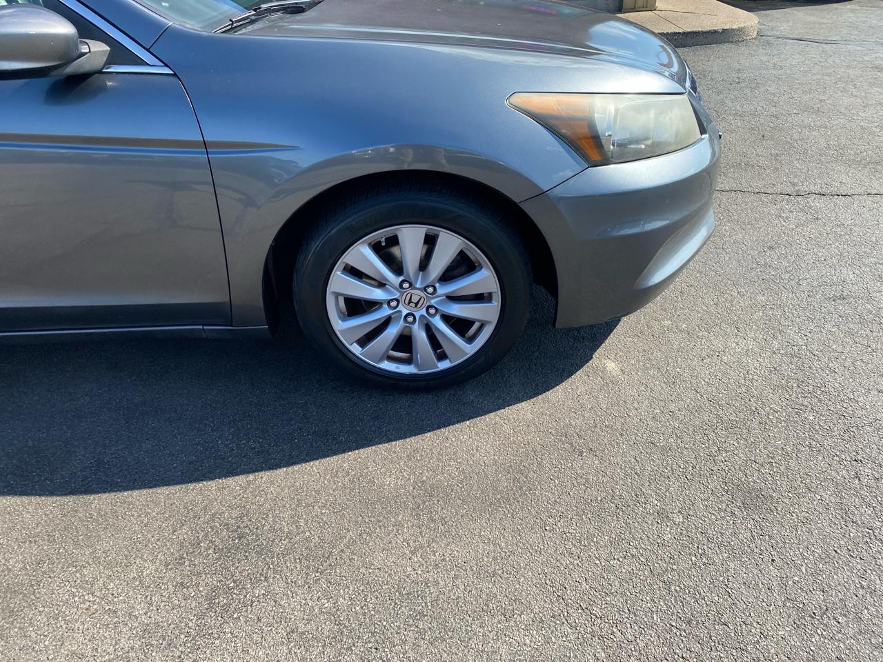 Honda Accord EX-L Sedan AT 2011