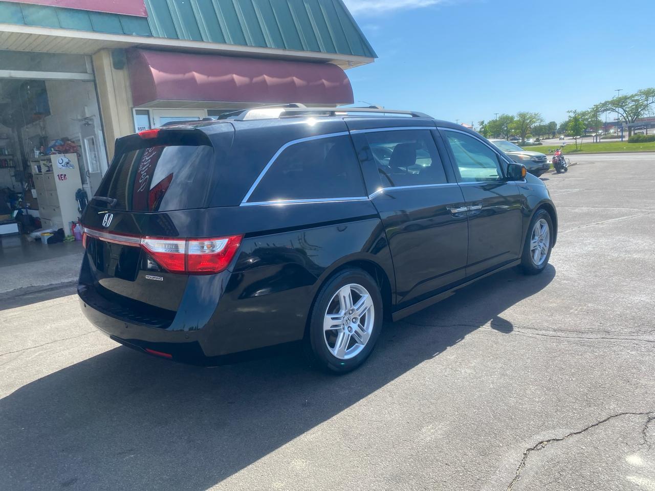 Honda Odyssey Touring 2012