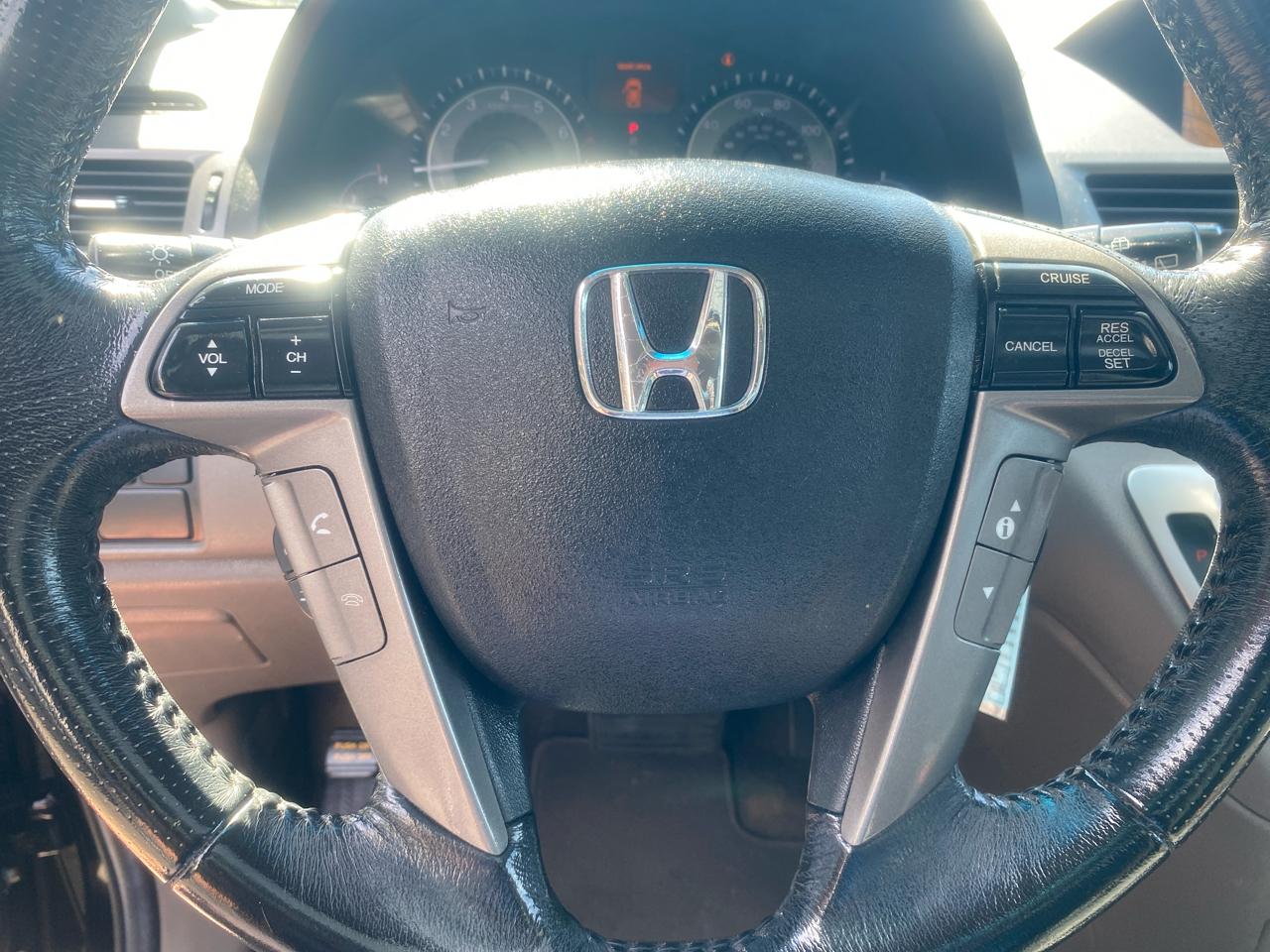 Honda Odyssey Touring 2012