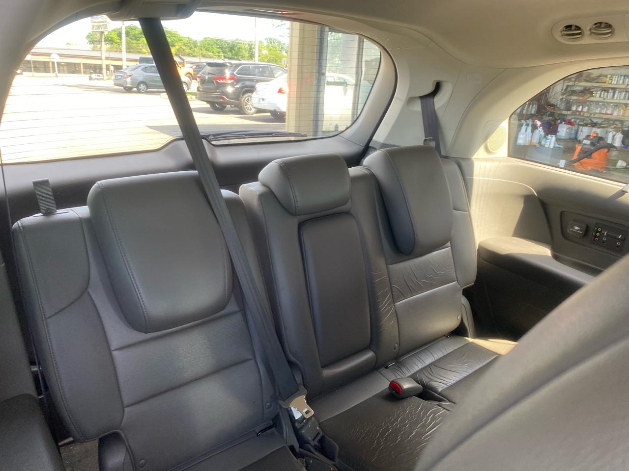 Honda Odyssey Touring 2012