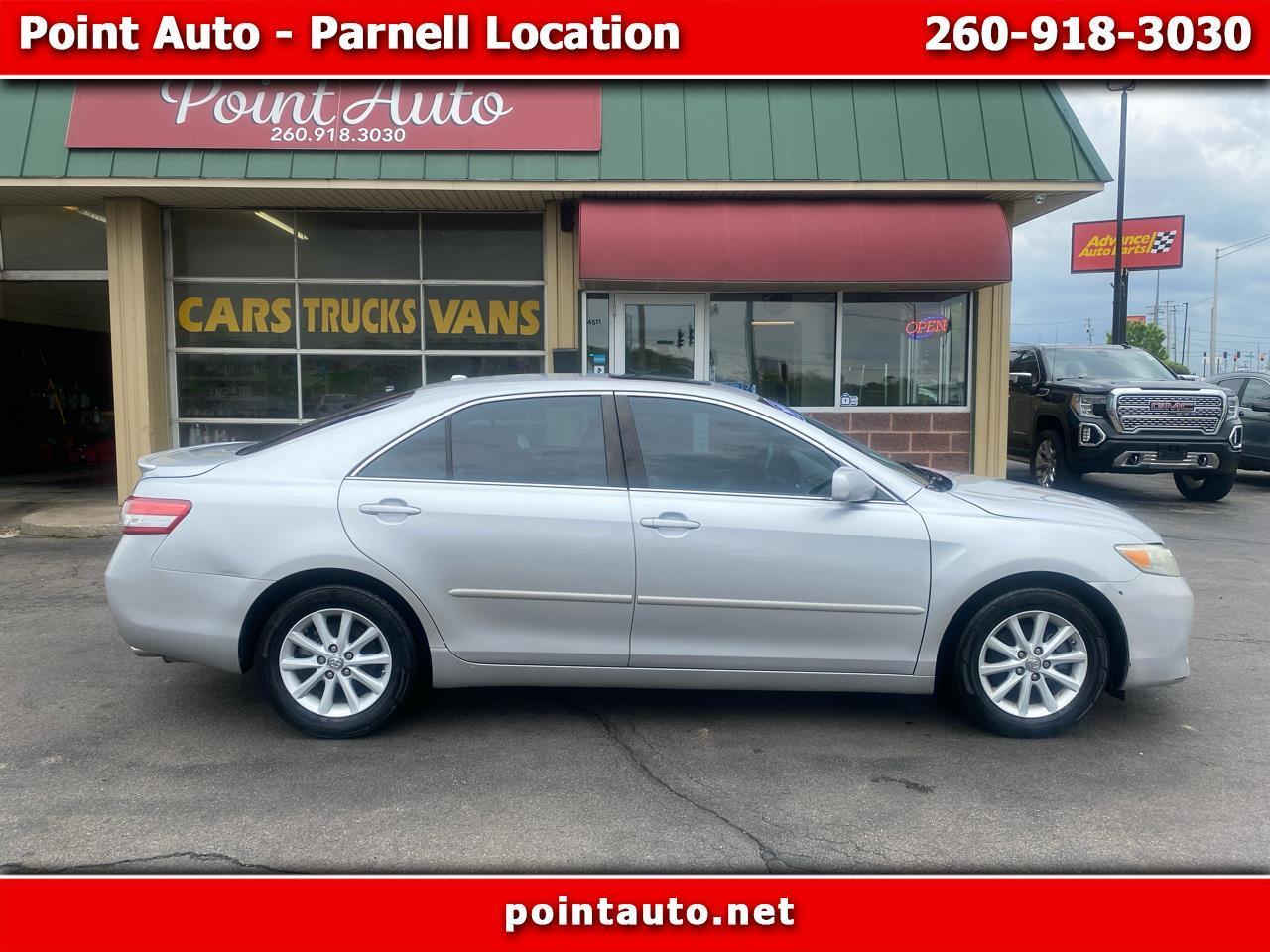 Toyota Camry Base 6-Spd AT 2011