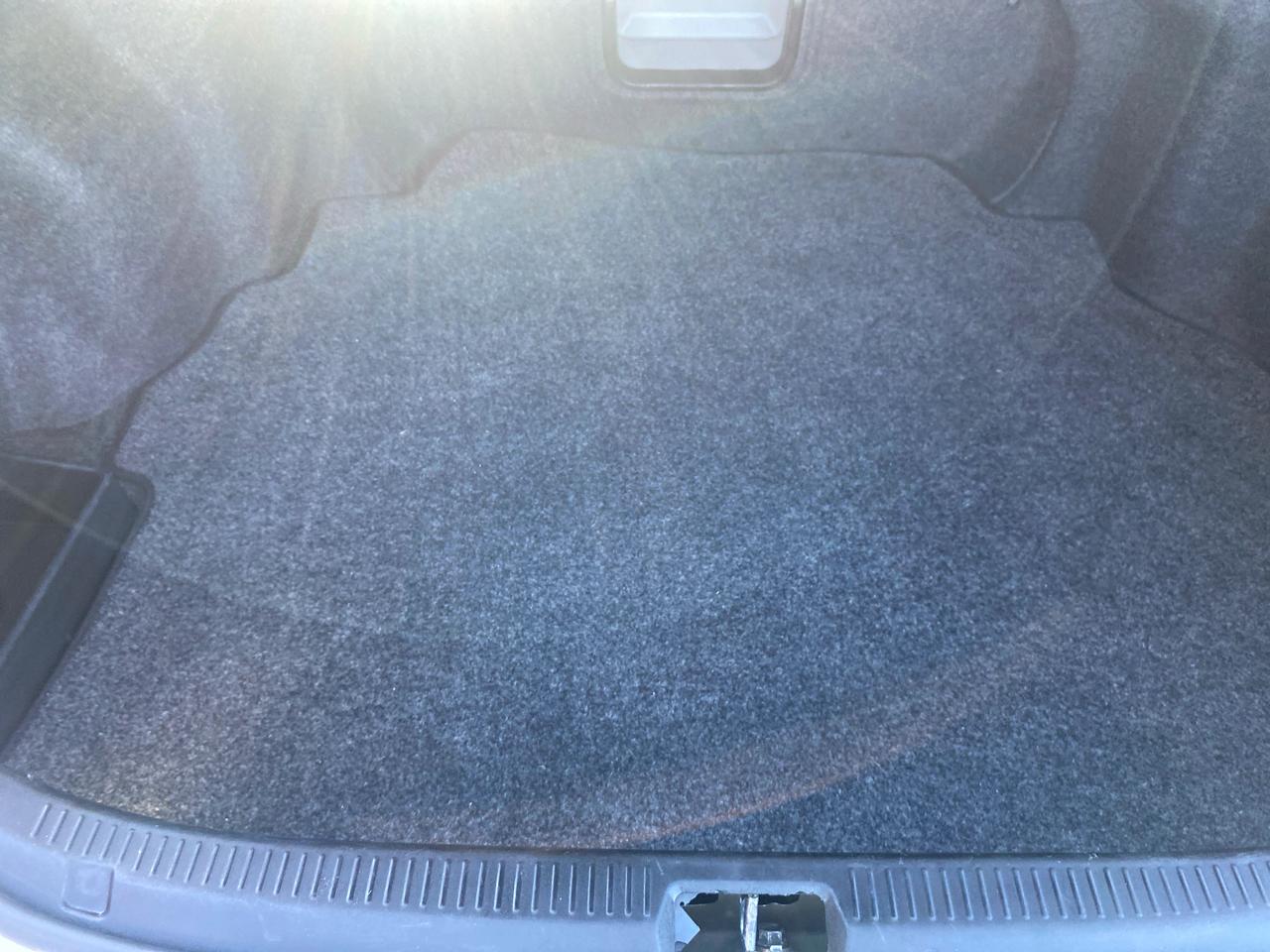 Toyota Camry Base 6-Spd AT 2011