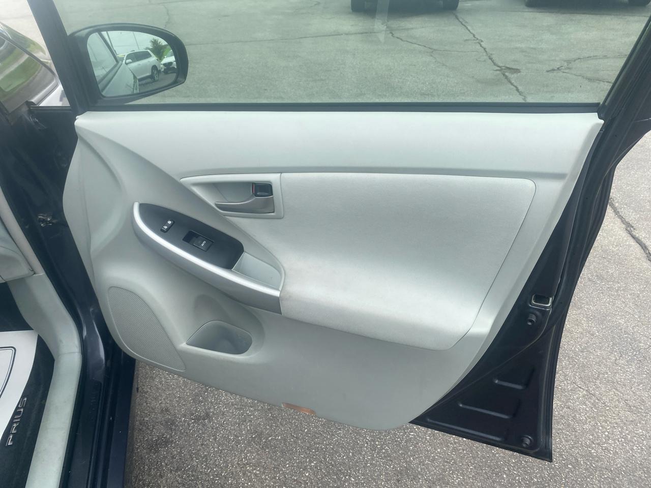 Toyota Prius Prius III 2012