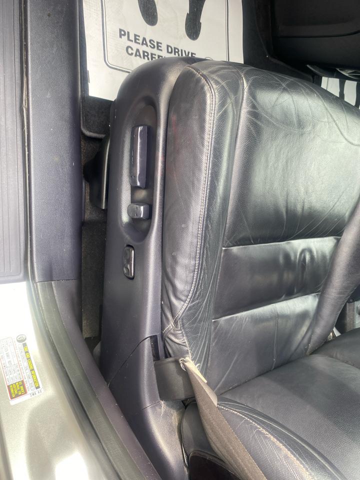 Honda CR-V EX-L 4WD 5-Speed AT 2011