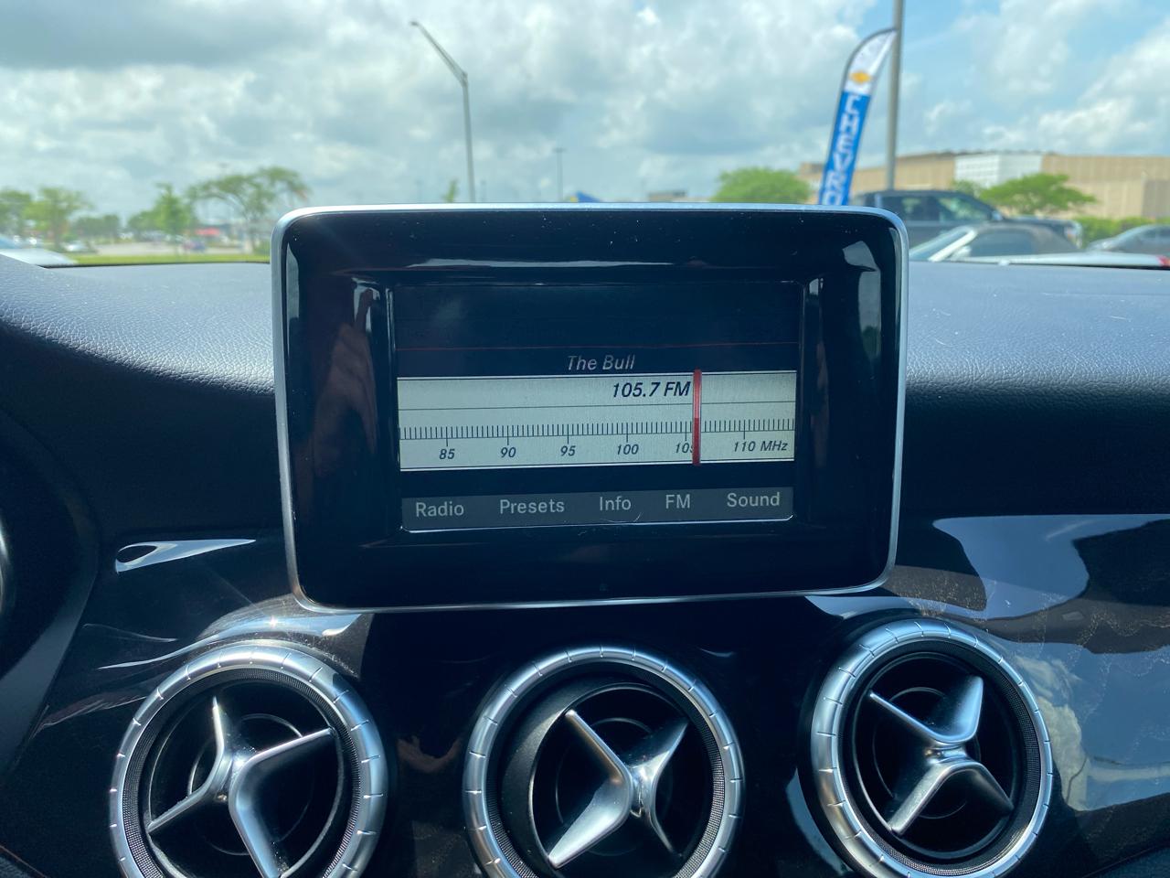 Mercedes-Benz CLA-Class CLA250 4MATIC 2014