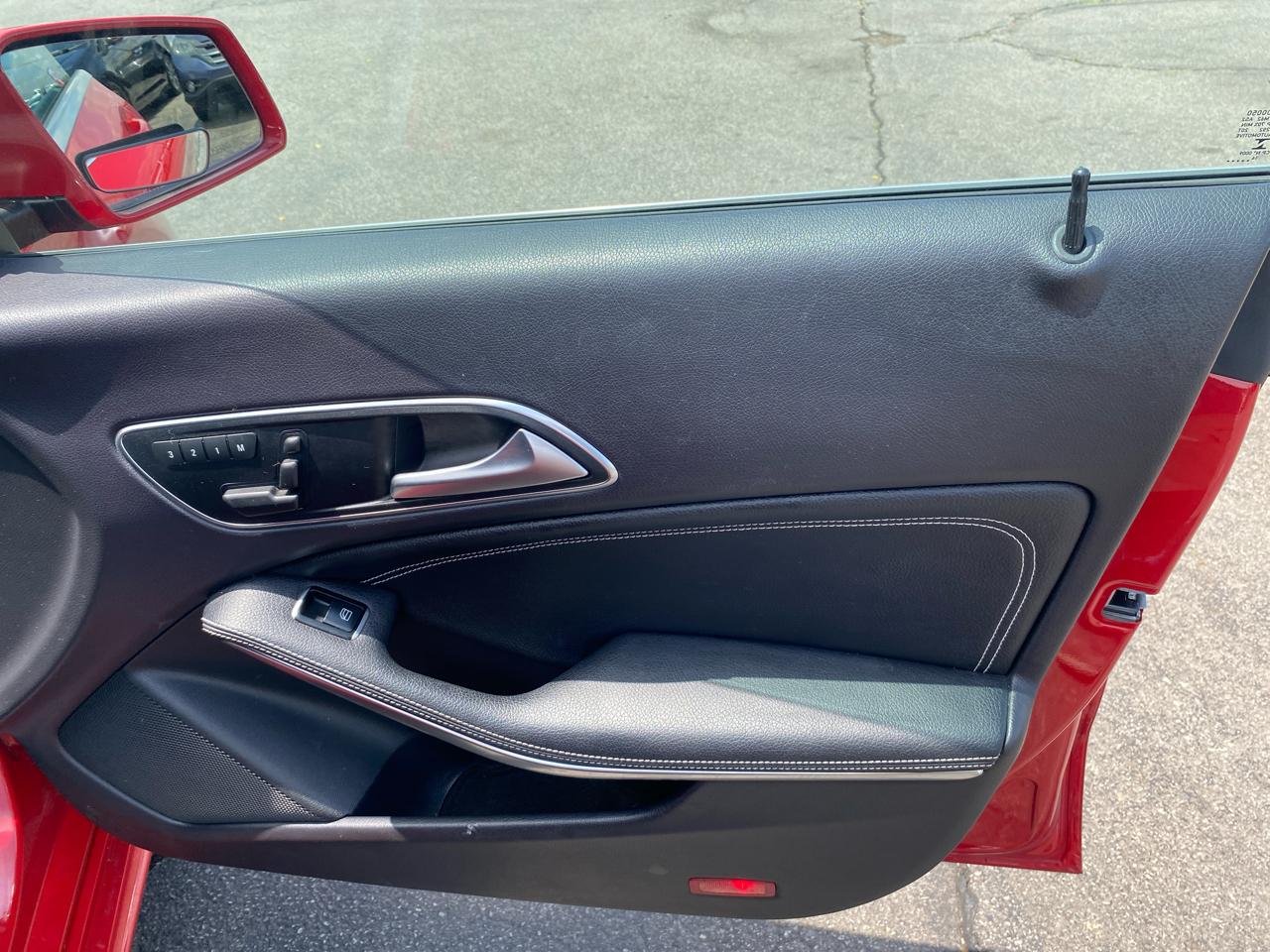 Mercedes-Benz CLA-Class CLA250 4MATIC 2014