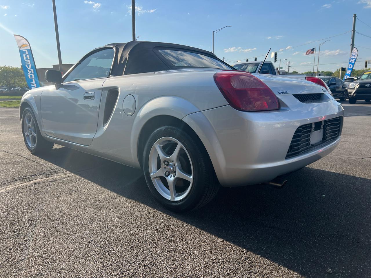 Toyota MR2 Spyder Convertible 2002