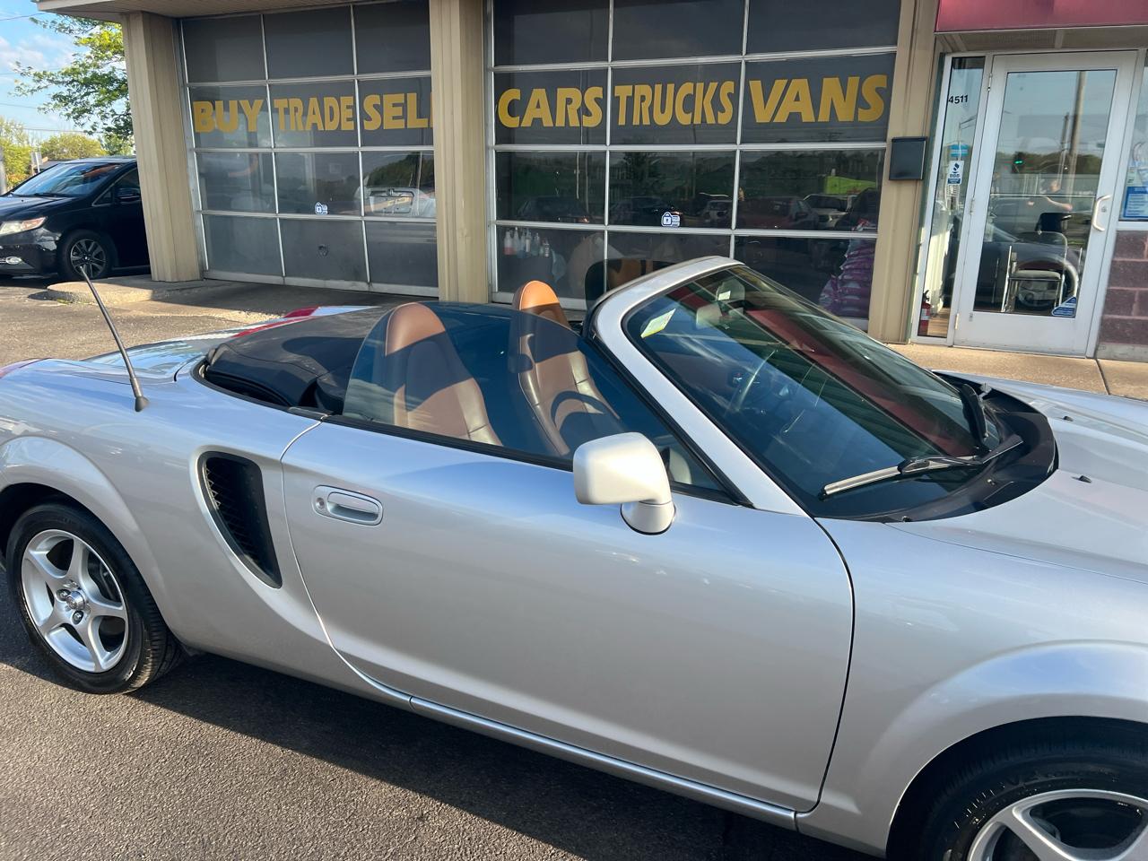 Toyota MR2 Spyder Convertible 2002