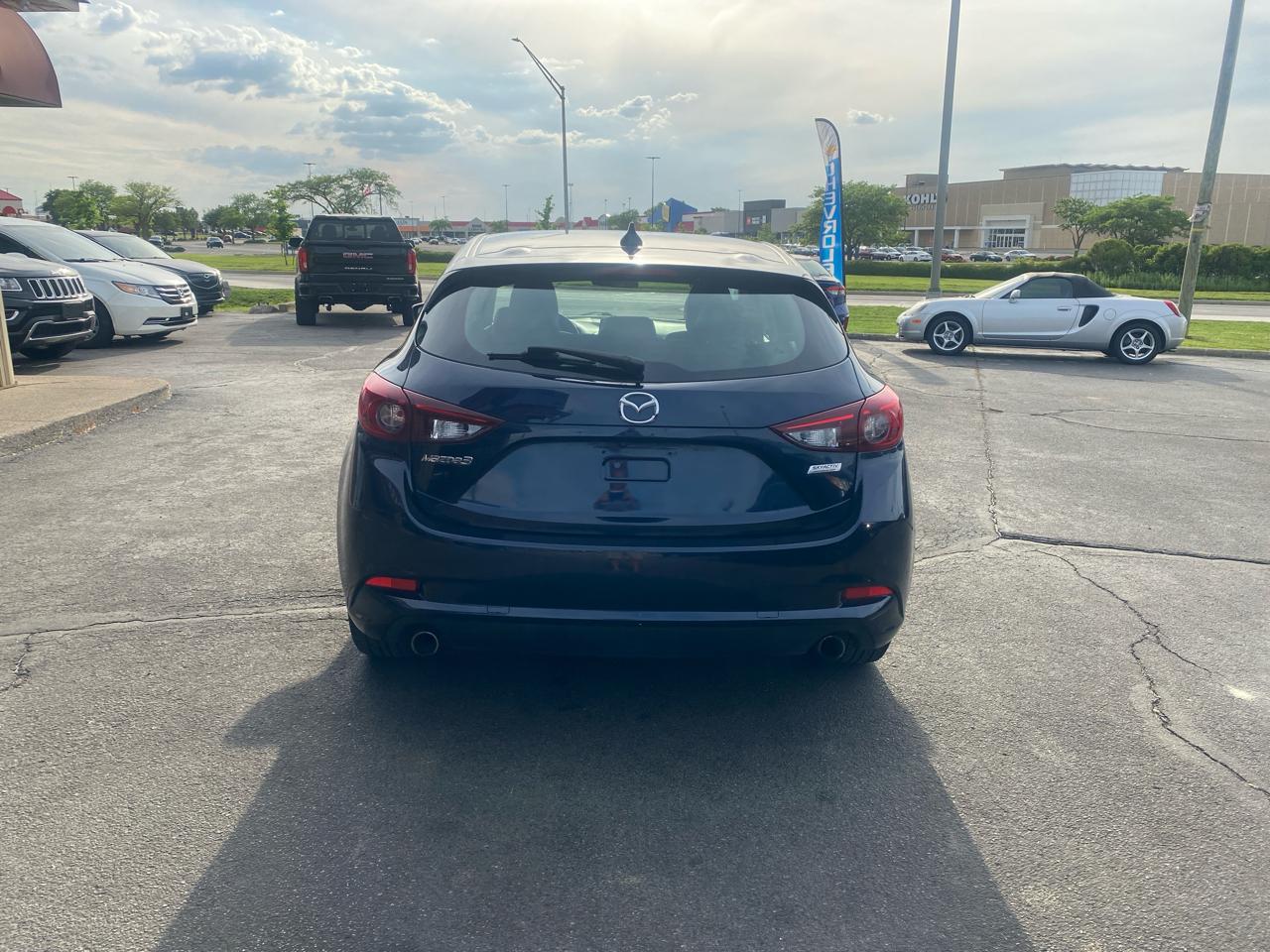 Mazda MAZDA3 s Grand Touring AT 5-Door 2018