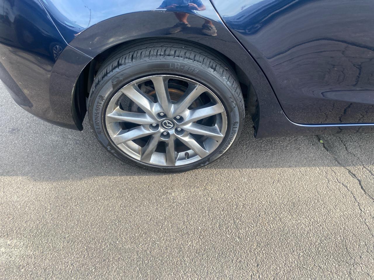 Mazda MAZDA3 s Grand Touring AT 5-Door 2018