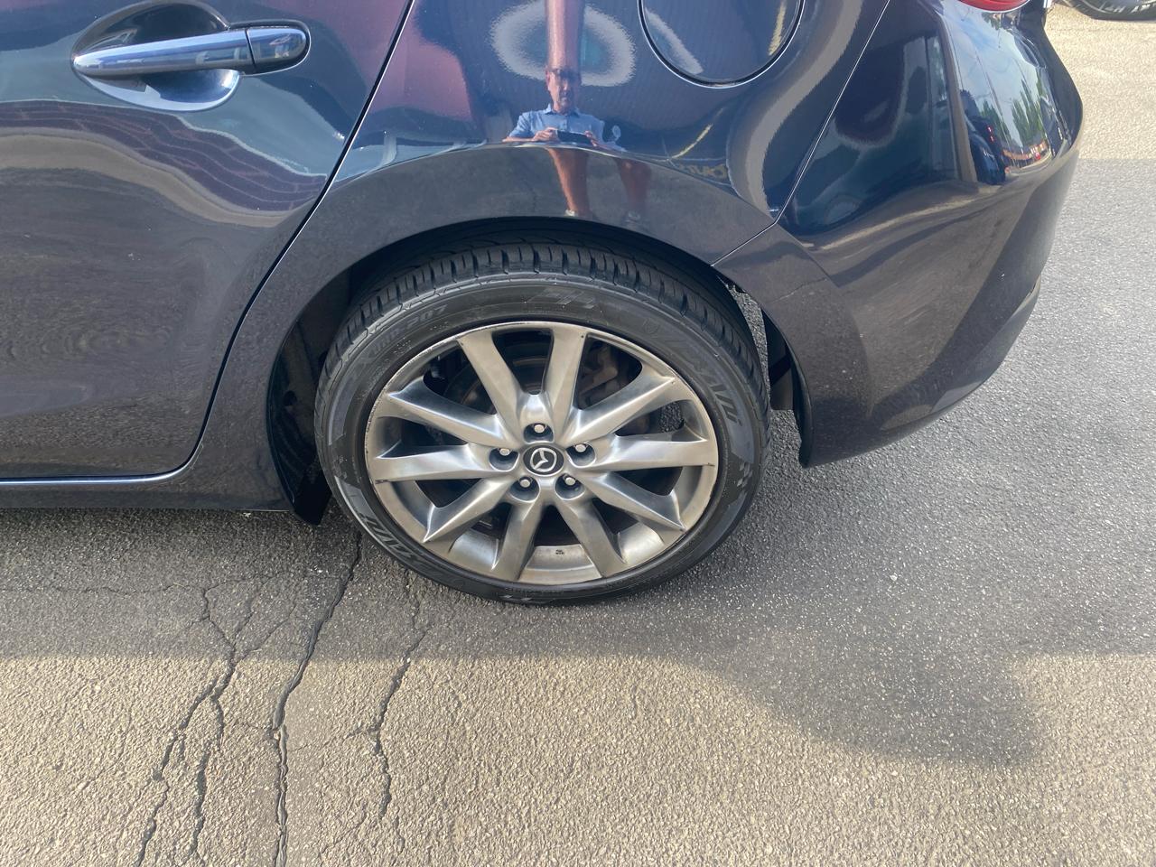 Mazda MAZDA3 s Grand Touring AT 5-Door 2018