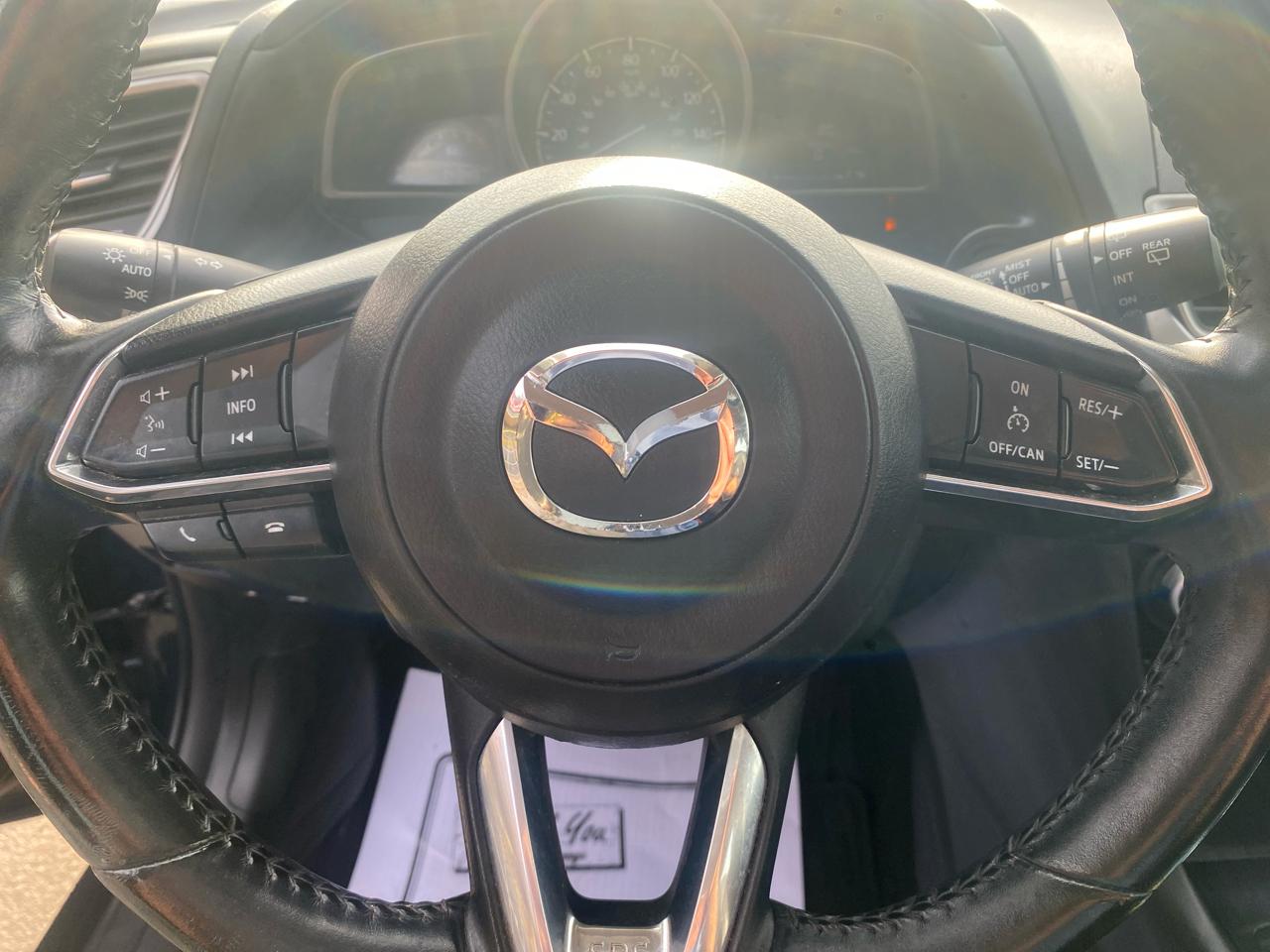 Mazda MAZDA3 s Grand Touring AT 5-Door 2018
