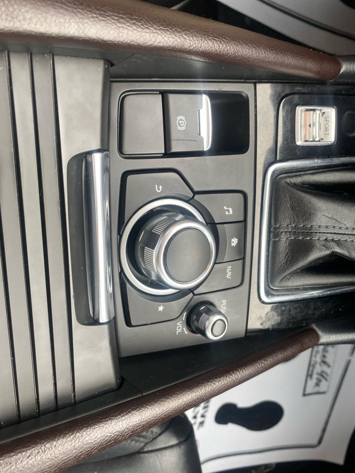 Mazda MAZDA3 s Grand Touring AT 5-Door 2018