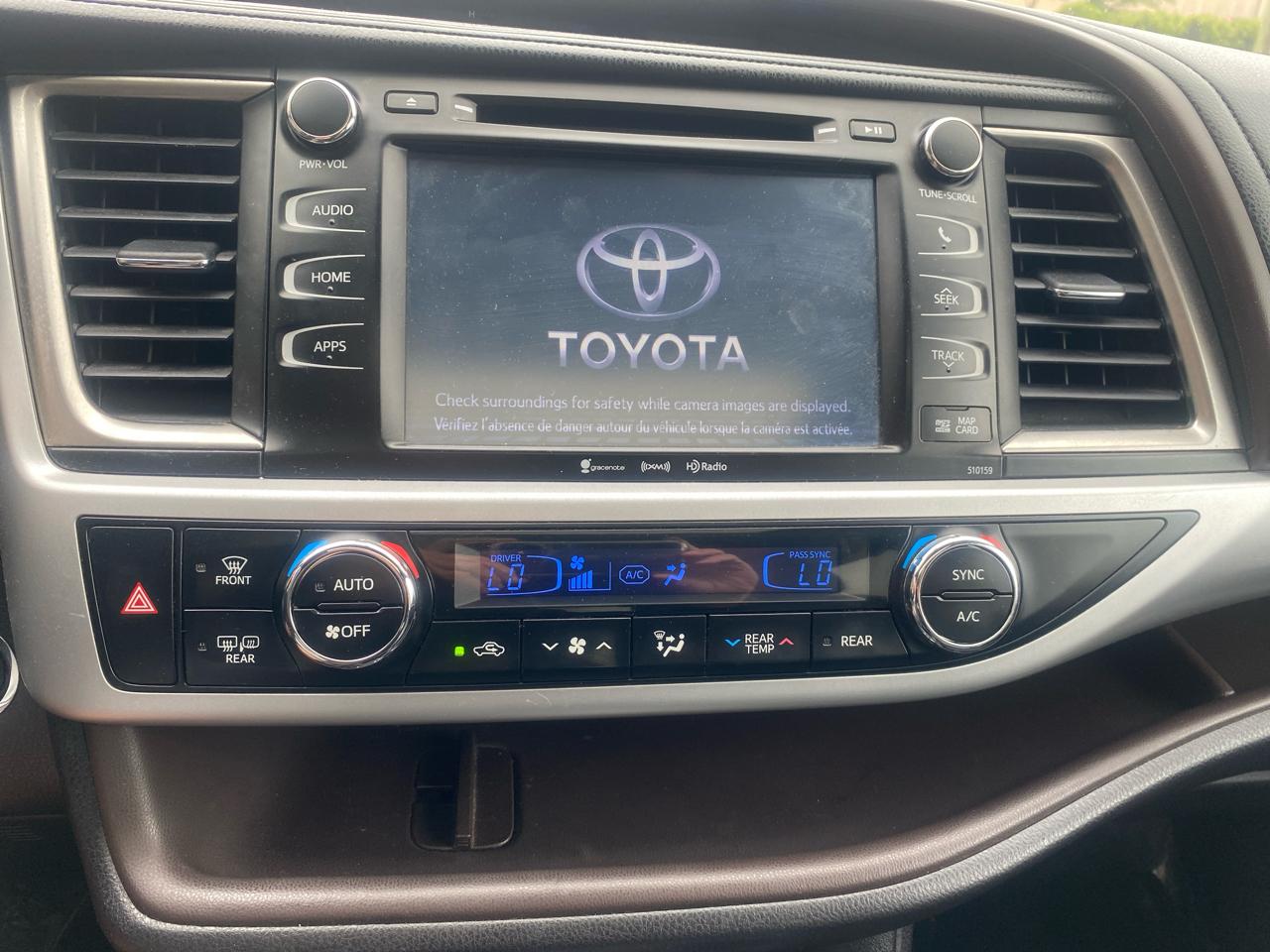 Toyota Highlander XLE AWD V6 2016