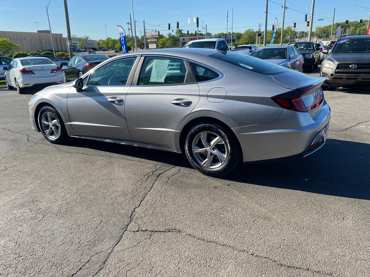 Hyundai Sonata SE 2021