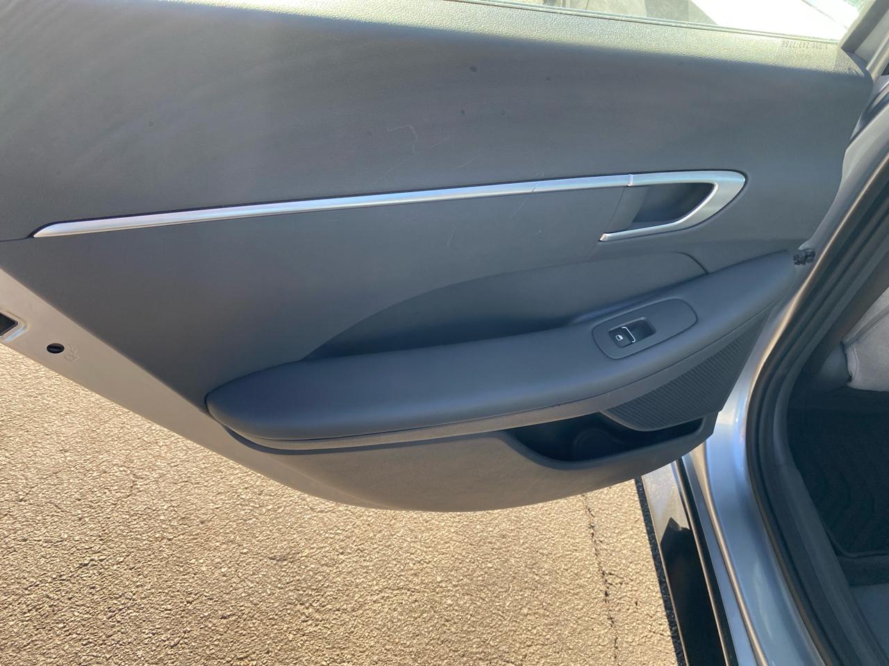 Hyundai Sonata SE 2021