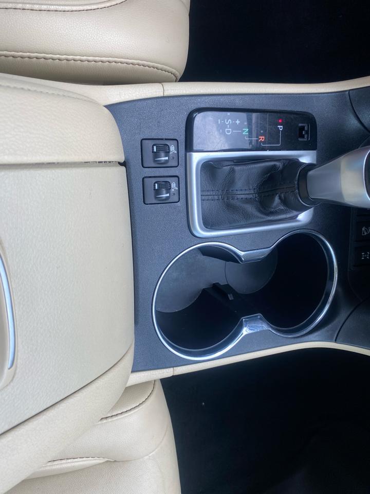 Toyota Highlander XLE AWD V6 2019