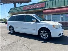 2012 Chrysler Town & Country 