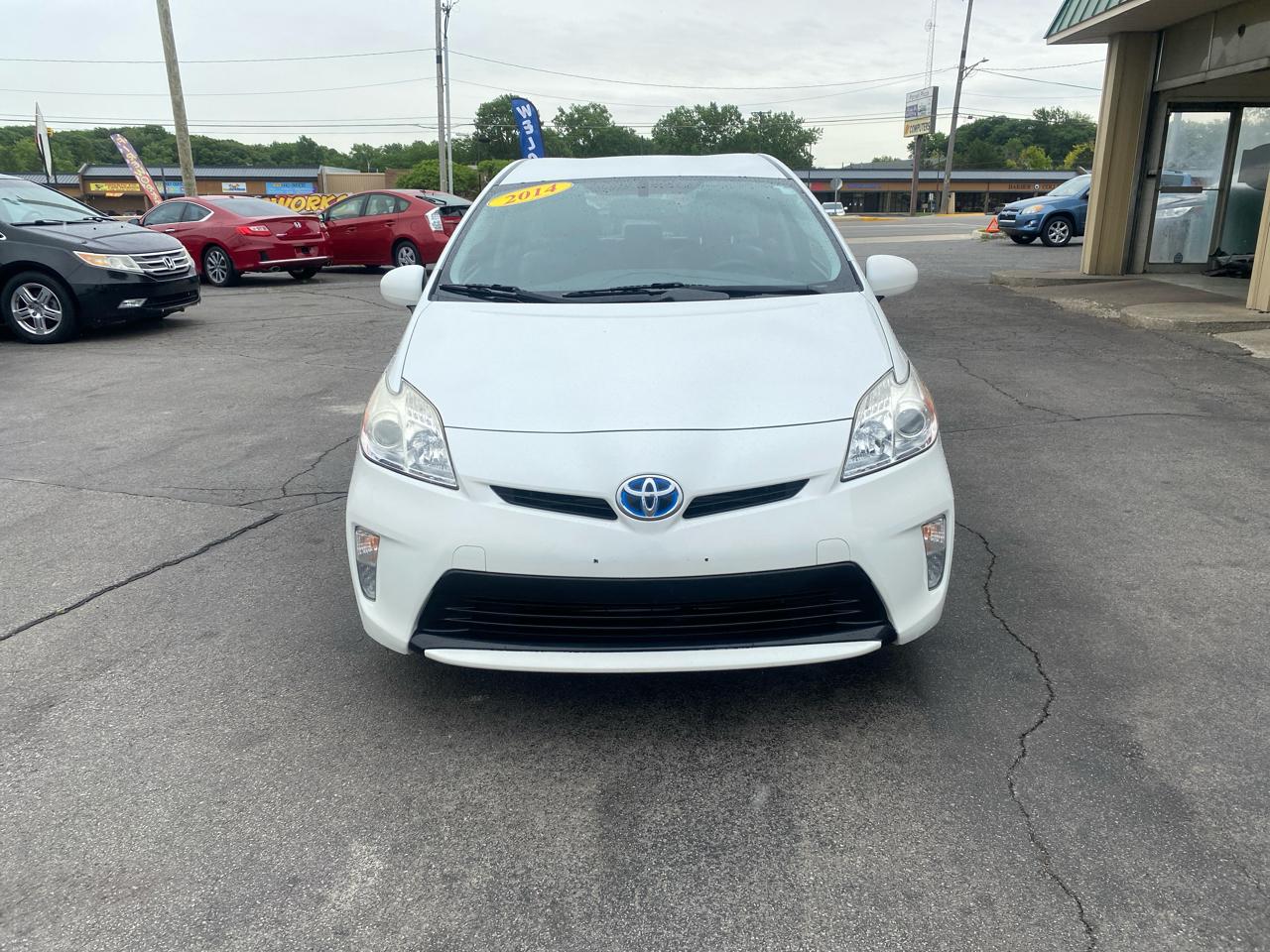 Toyota Prius Three 2014