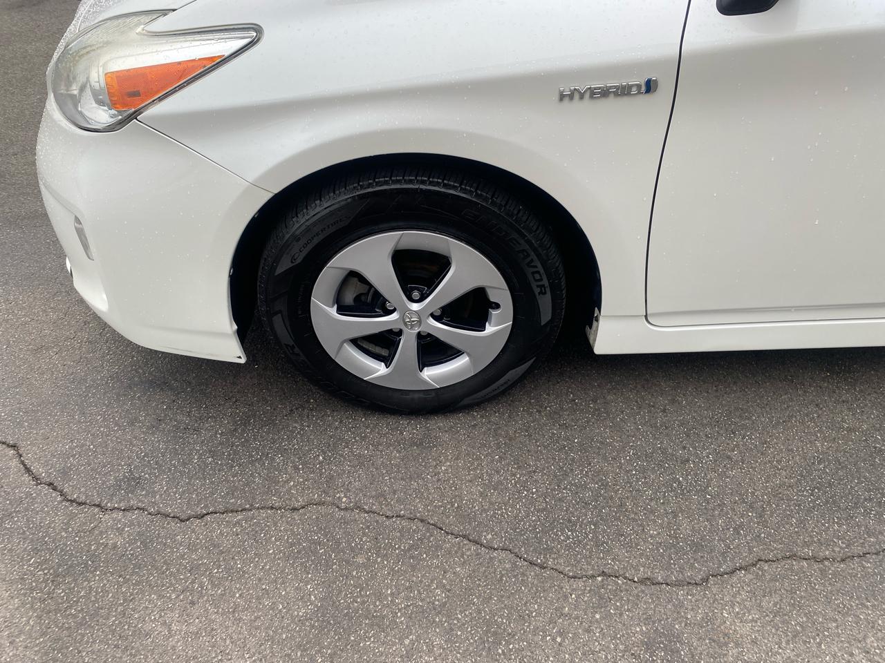 Toyota Prius Three 2014