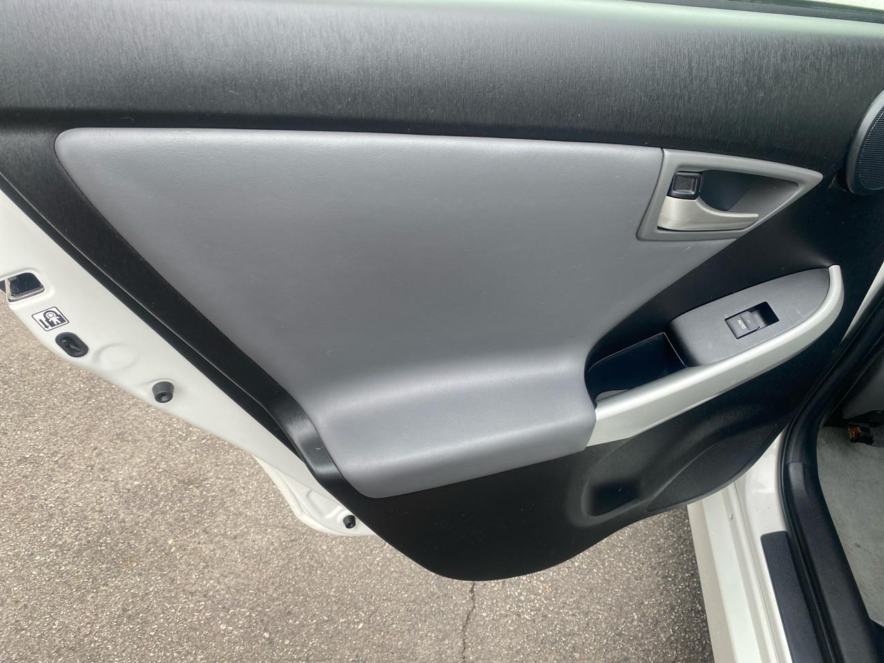 Toyota Prius Three 2014