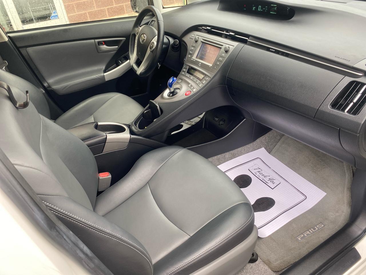 Toyota Prius Three 2014
