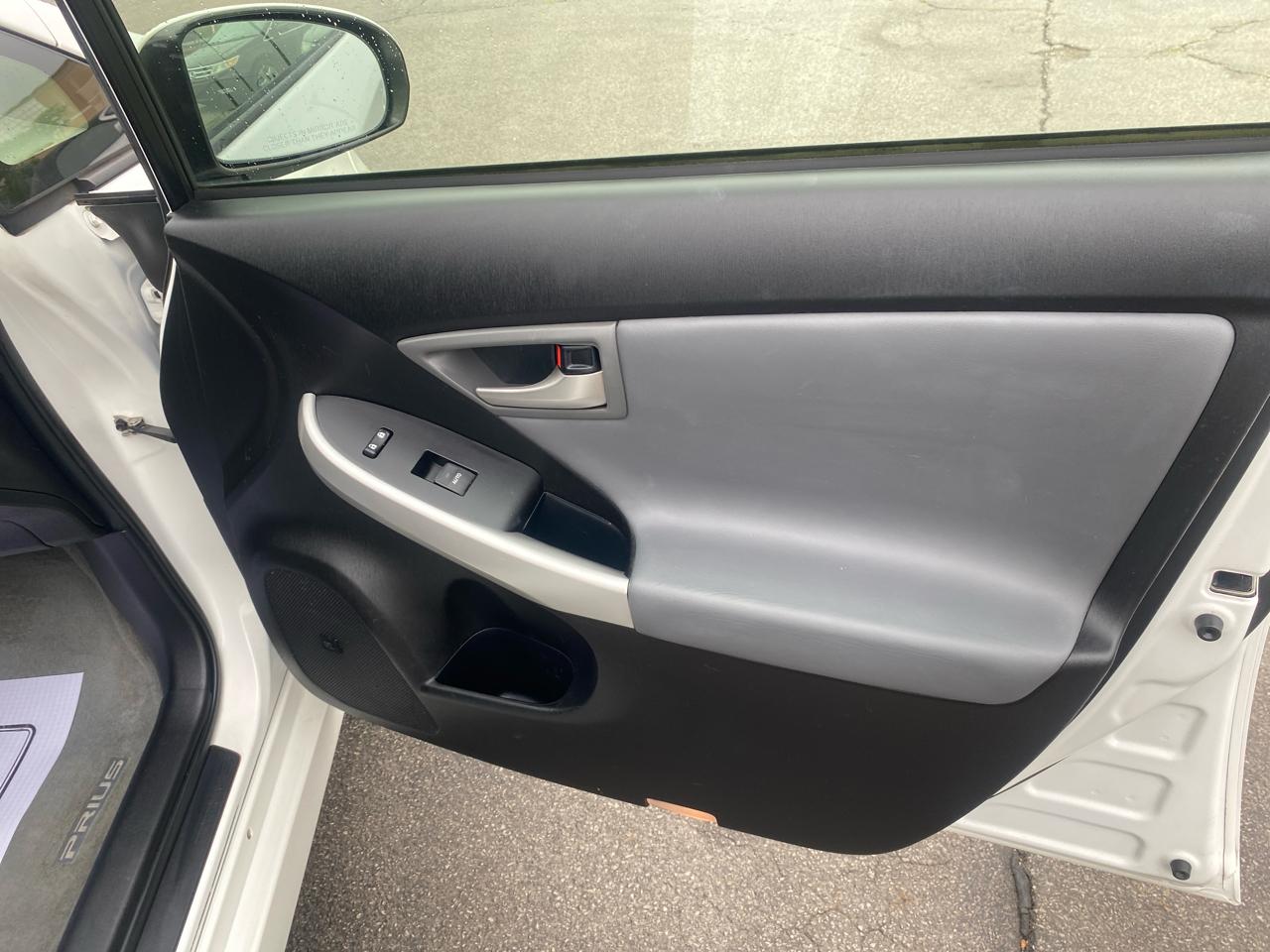 Toyota Prius Three 2014