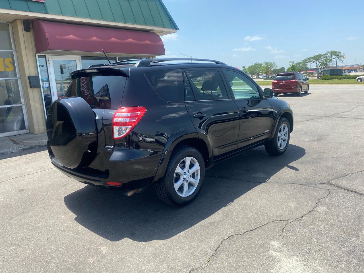 Toyota RAV4 Limited I4 4WD 2012