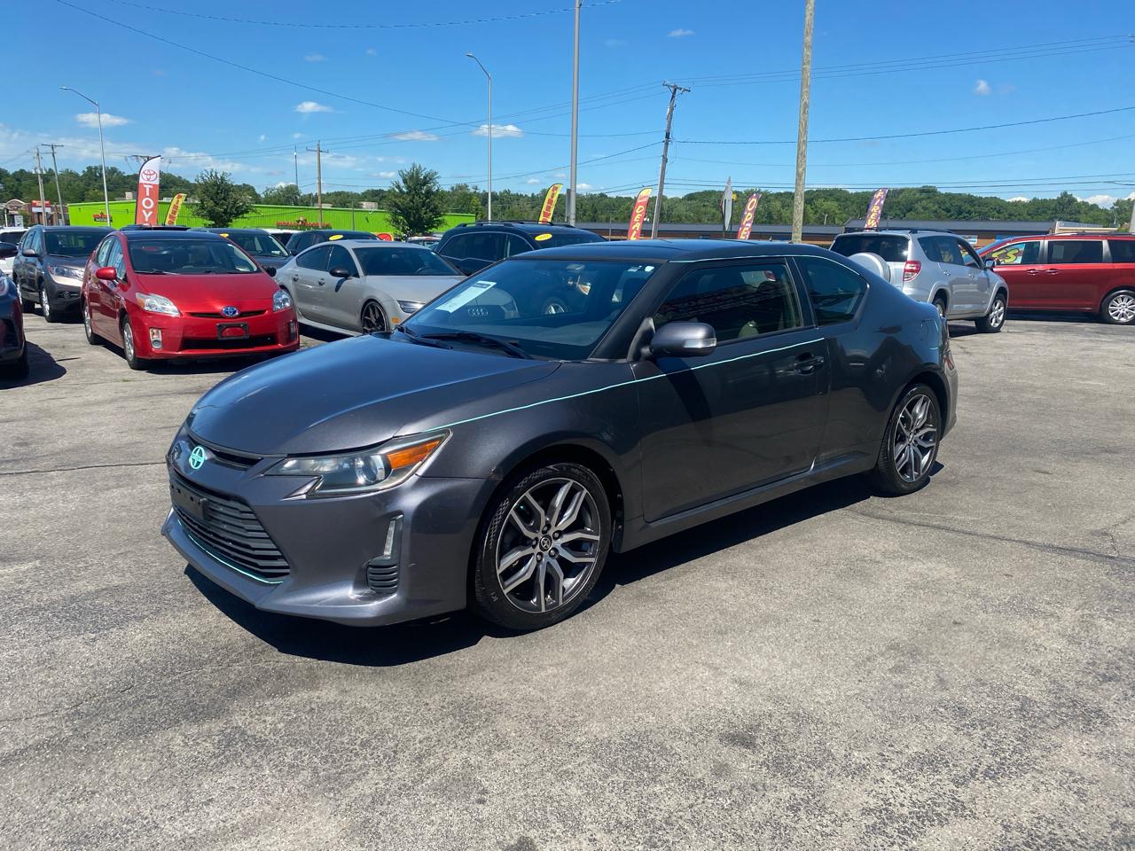 Scion tC Sports Coupe 6-Spd AT 2015