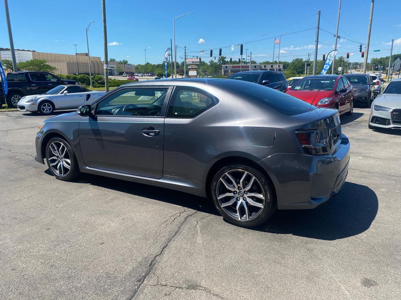 Scion tC Sports Coupe 6-Spd AT 2015