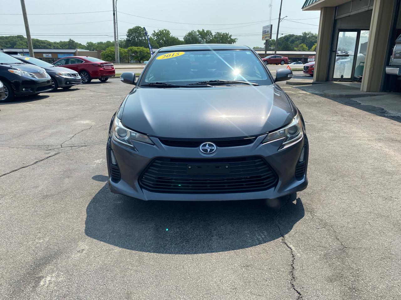 Scion tC Sports Coupe 6-Spd AT 2015