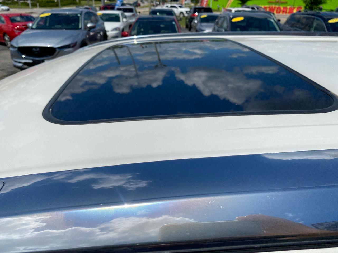 Toyota Highlander XLE AWD V6 2019