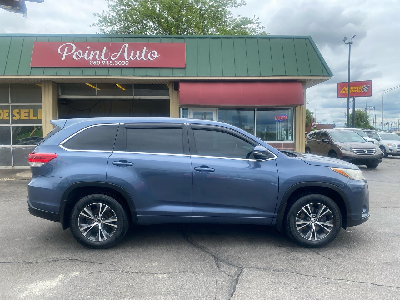 Toyota Highlander LE Plus AWD V6 2017