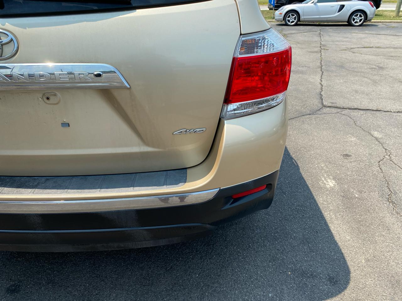 Toyota Highlander Limited 4WD 2012