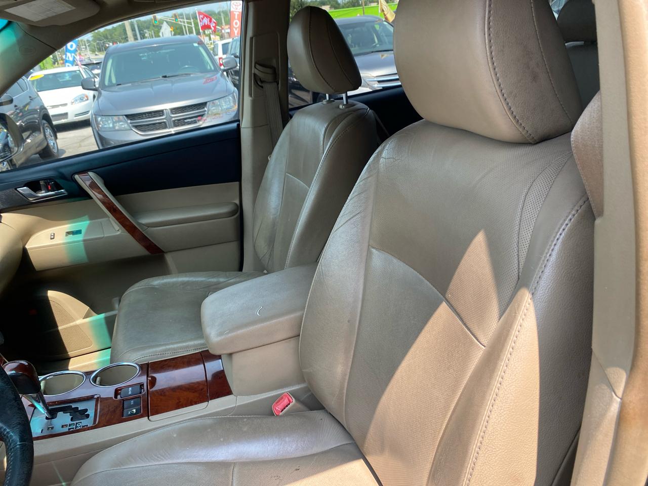 Toyota Highlander Limited 4WD 2012
