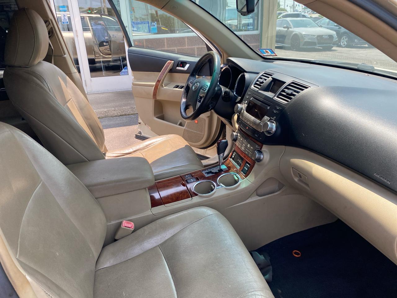 Toyota Highlander Limited 4WD 2012