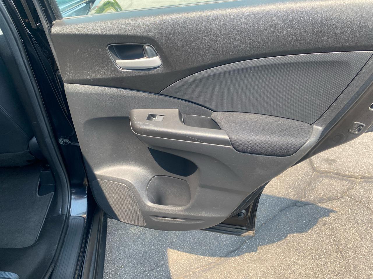 Honda CR-V LX 4WD 5-Speed AT 2012