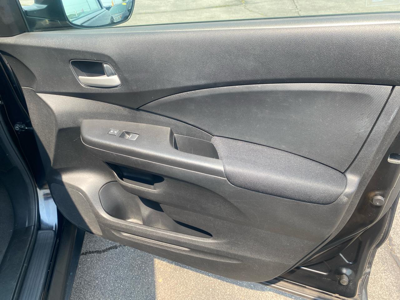 Honda CR-V LX 4WD 5-Speed AT 2012