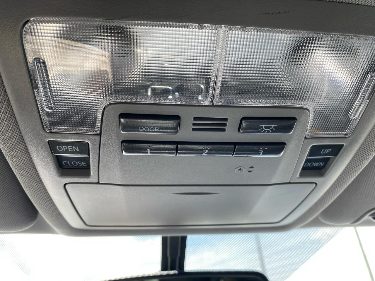 Toyota Highlander XLE AWD V6 2016