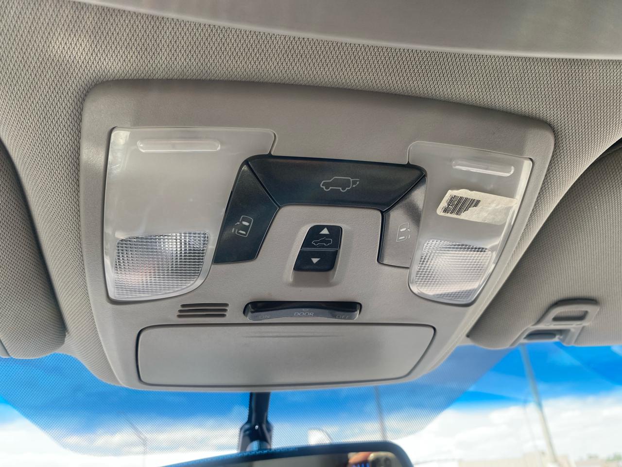 Toyota Sienna XLE FWD 8-Passenger V6 2016
